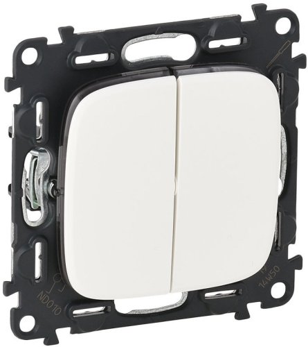 Переключатель без рамки Legrand Valena Allure 2-кл. проходной белый фото Переключатель без рамки Legrand Valena Allure 2-кл. проходной белый картинка